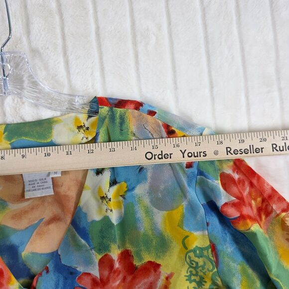 VTG Tess 100% Silk Blouse Women's  Colorful Tropical Floral Short Sleeve Size M - Picture 10 of 13